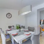 In 45274 Tatil Evi