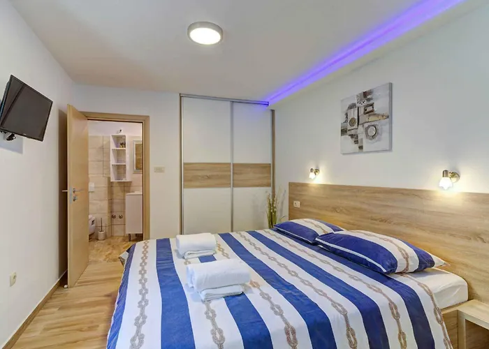 Villa In 45274 Novi Vinodolski