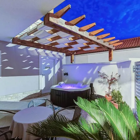 In 45274 Tatil Evi Novi Vinodolski