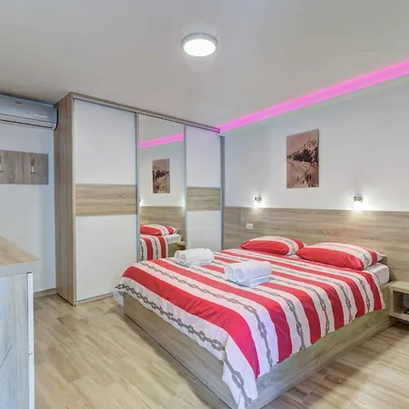 Tatil Evi In 45274 Novi Vinodolski